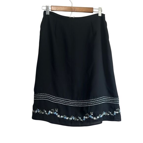 Liz Claiborne floral skirt size 4 - Picture 5 of 5